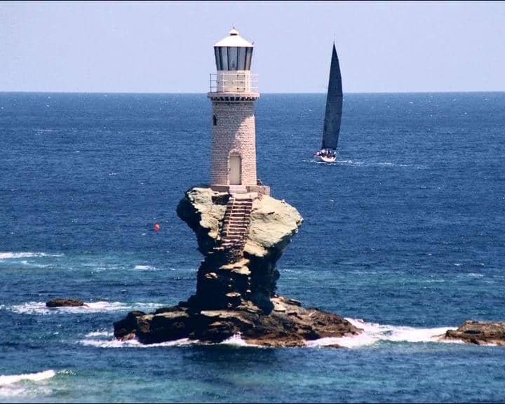 ۱۲ فانوس دریایی زیبای جهان 