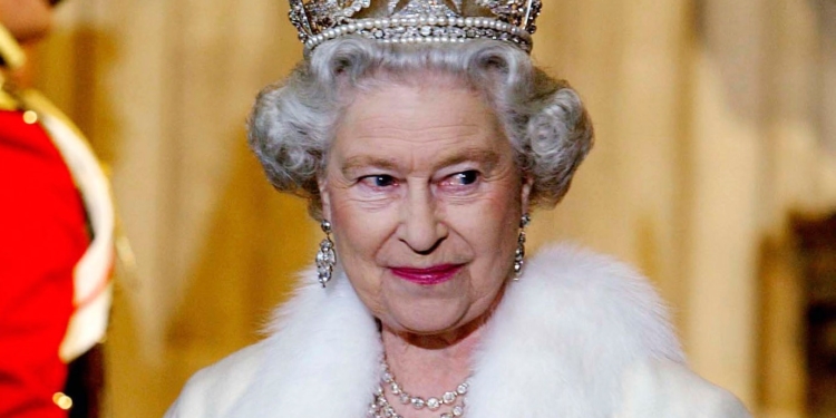 کدام کشورها نظام مونارشی دارند؟ شاهان هنوز هم وجود دارند؟ 7 کدام کشورها نظام مونارشی دارند؟ شاهان هنوز هم وجود دارند؟