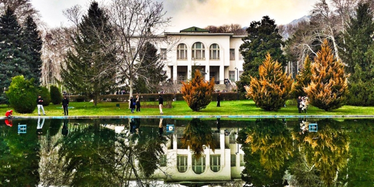 کاخ سعدآباد